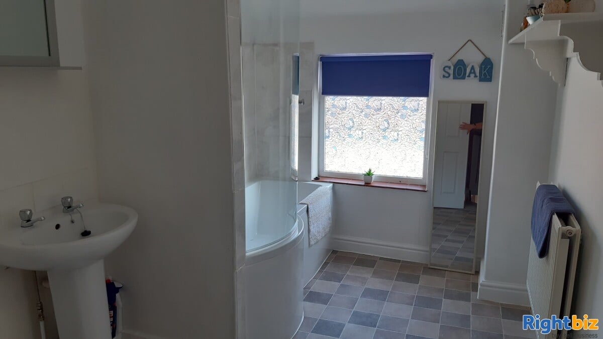 Freehold Air BnB Business in Chester City Centre Photo 8