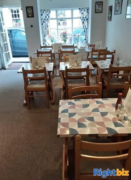 GLOUCESTERSHIRE COTSWOLDS TOWN CENTRE CAFÉ with CLASS A3 USE, Cirencester - leasehold Photo 8