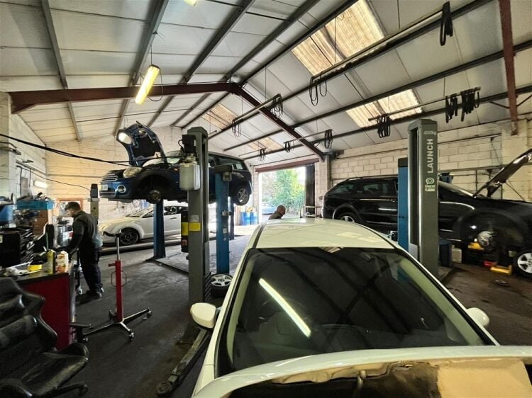A REPUTABLE PROVIDER OF CAR MOTS, REPAIRS AND SERVICING