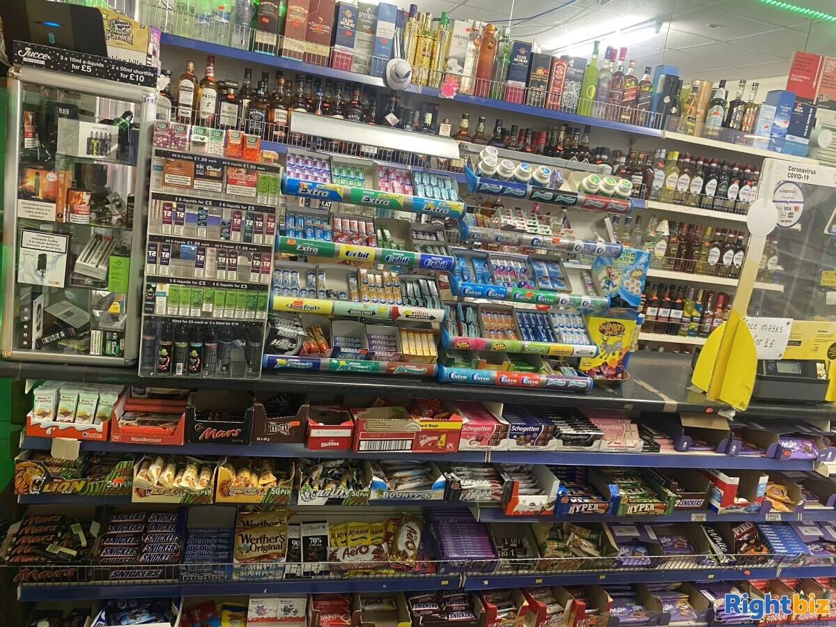 Grocery shop for sale in Staffordshire Photo 8
