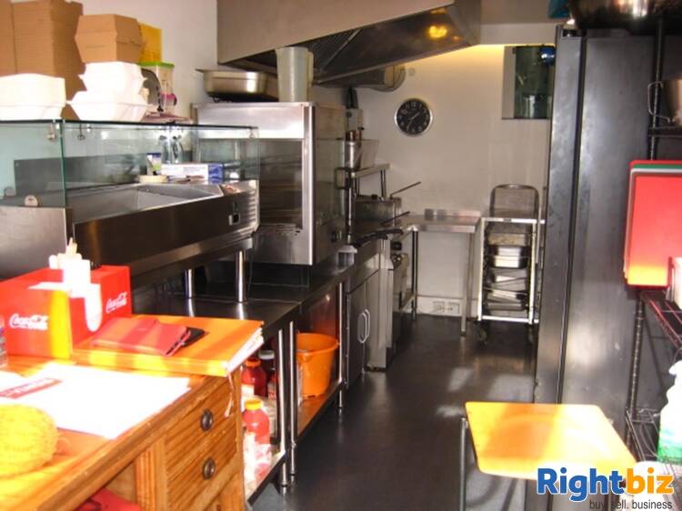 Leasehold Fried Chicken Takeaway Located In Newquay Cornwall