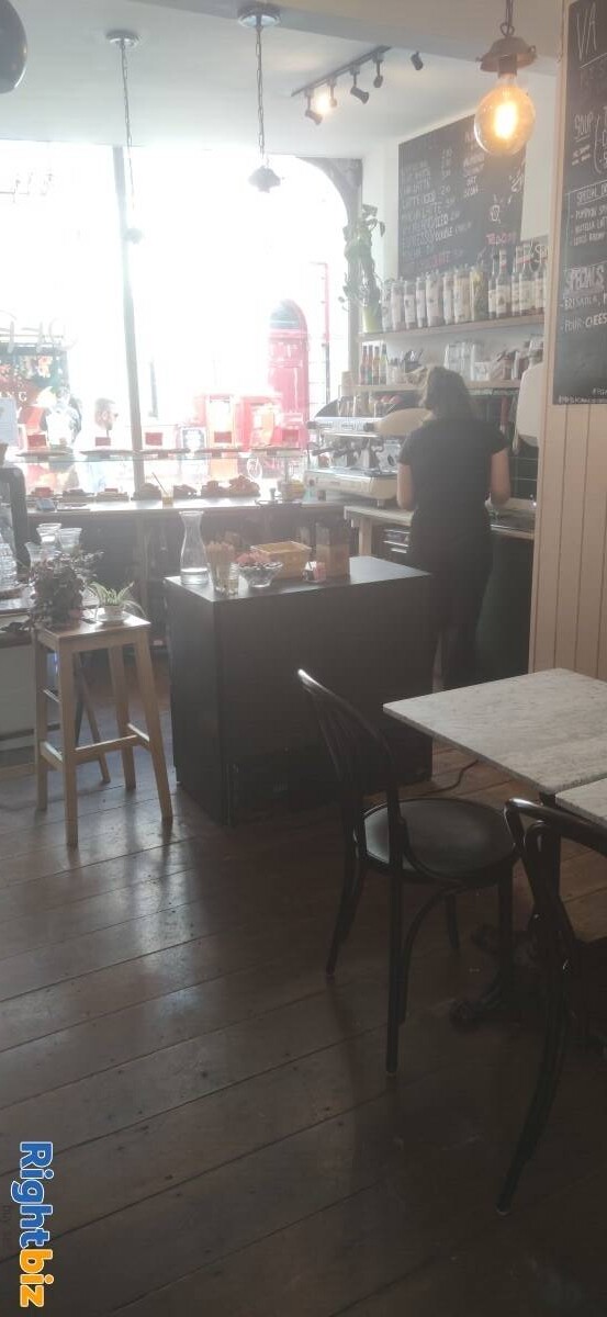Successful licensed restaurant-cafe in the Brighton Lanes Photo 8
