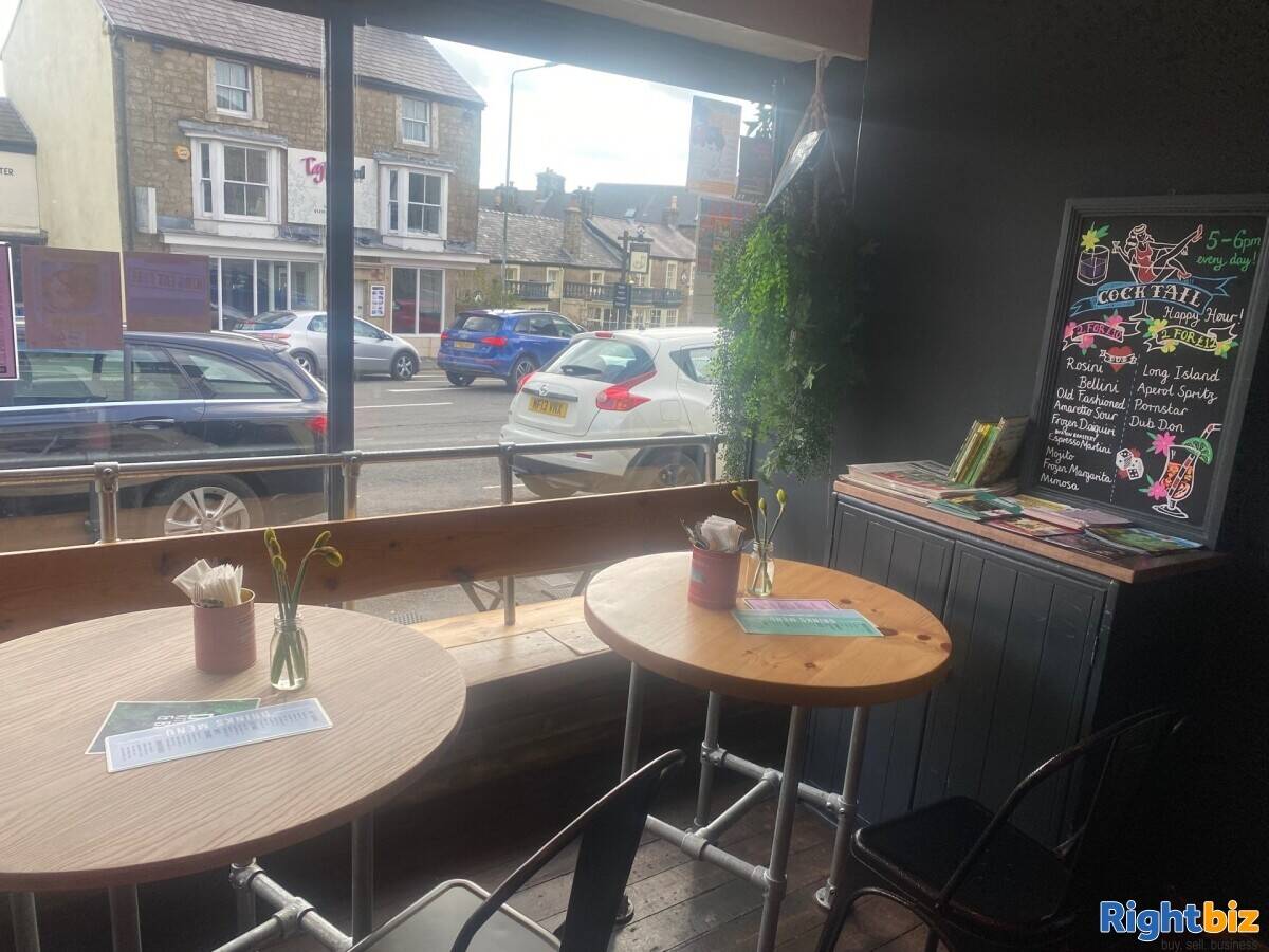 New To The Market Is a Wonderful and Highly Popular Restaurant For Sale In Buxton Photo 8