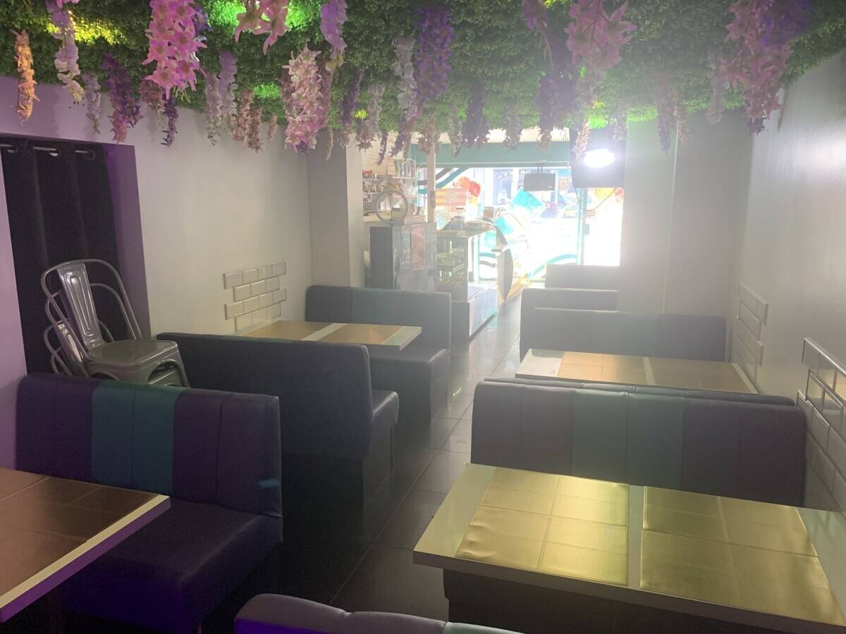 A3 - Well Established 5 Star Hygiene Halal Desserts Parlour With Burgers For Sale  In Gants Hill Photo 8