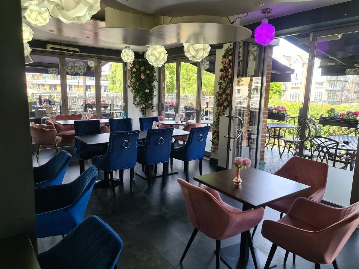 Leasehold Bistro & Bar for Sale , Open for Partnership Photo 8