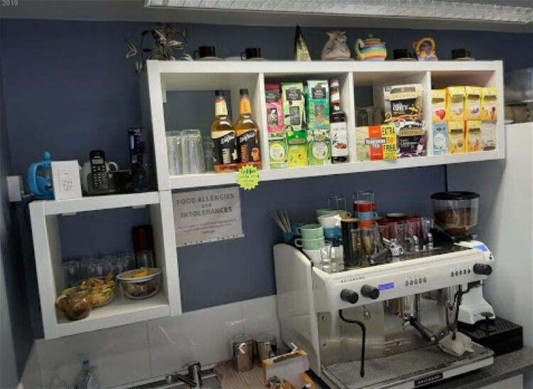 COFFEE SHOP popular residential area NOTTINGHAM