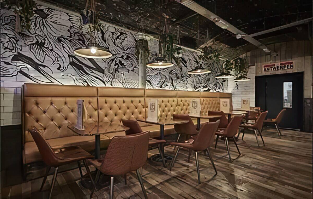 PROPERTY SOLD - Belgica Bar & Restaurant, Liverpool Photo 8