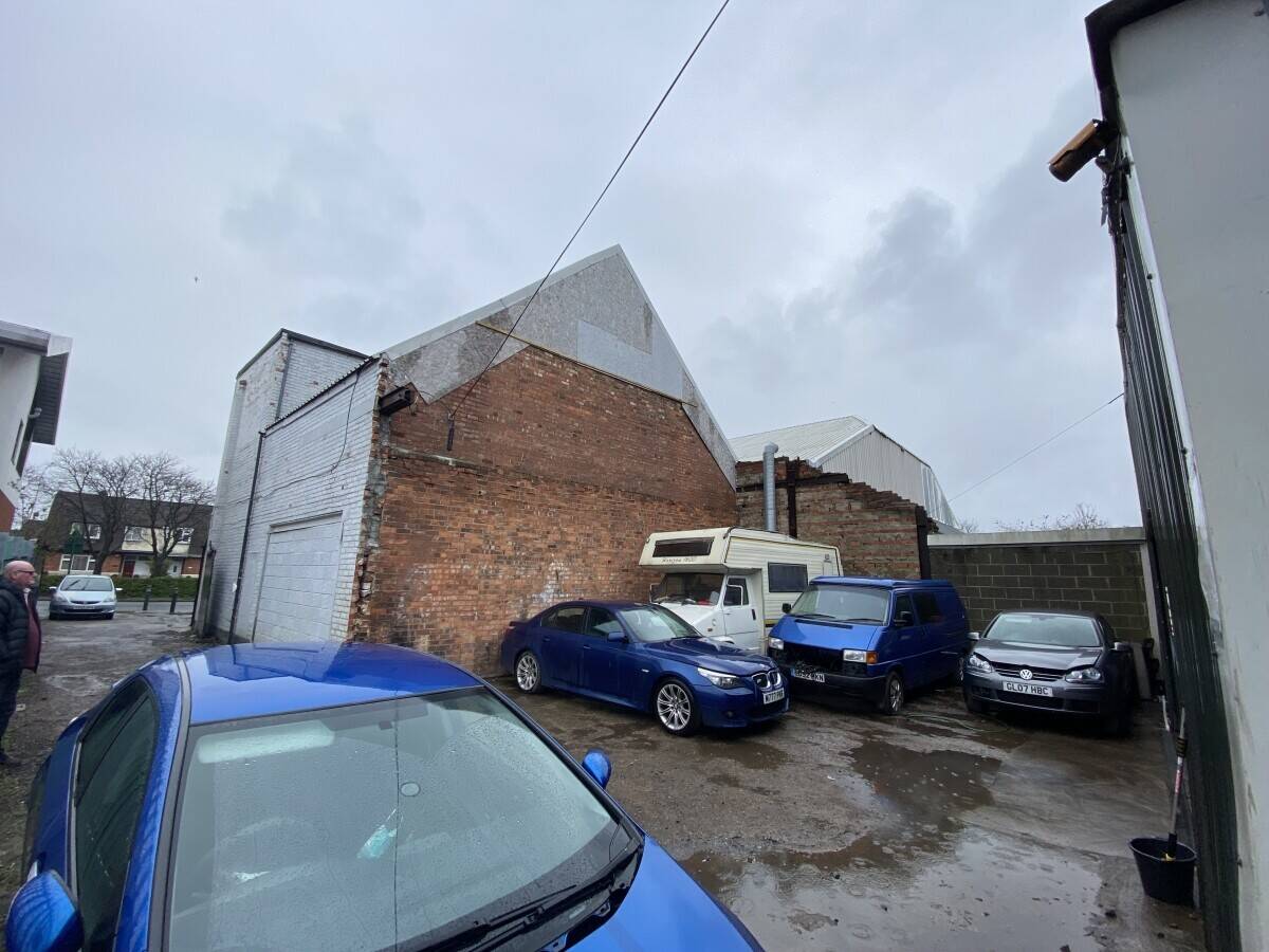 MOT, Service & Repair Garage (Freehold) in Middlesbrough