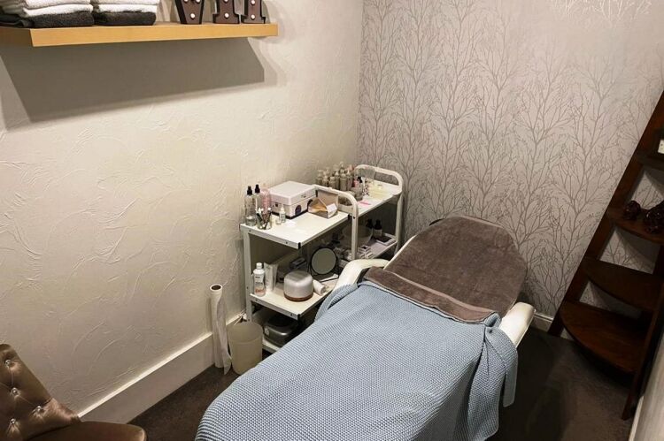 Established Hair & Beauty Salon - Congleton