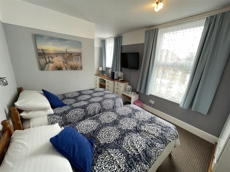 Outstanding South Devon Guest House For Sale in Paignton