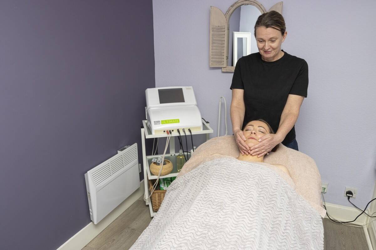 Established award-winning salon for sale in Edinburgh