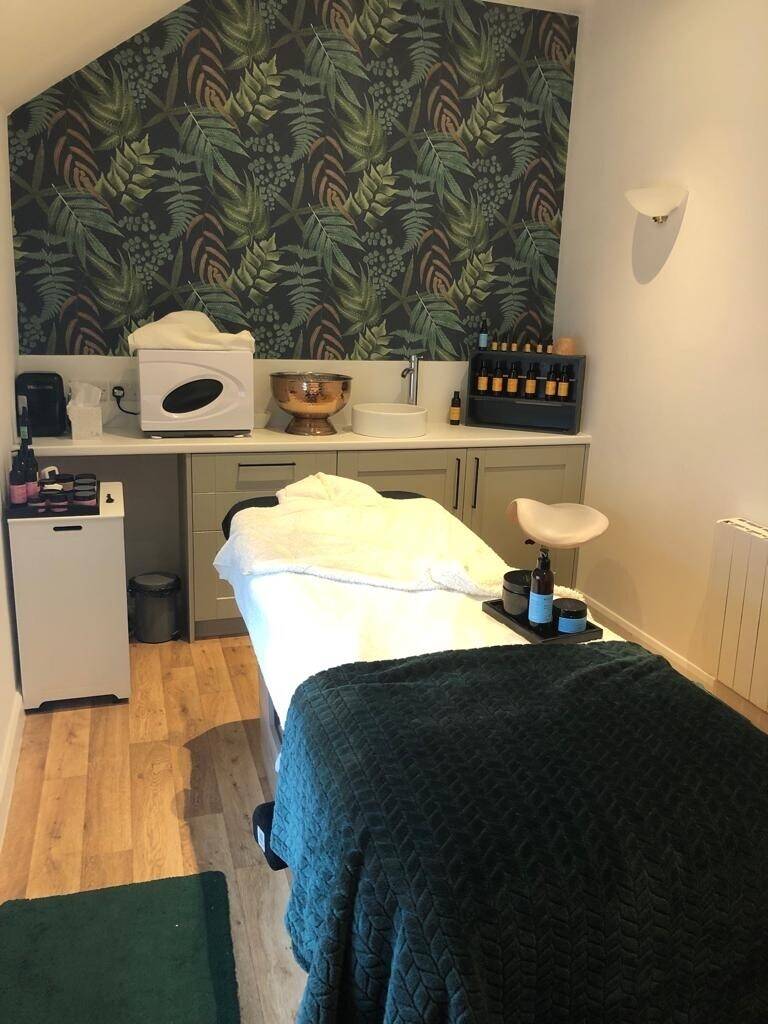 Holistic Day Spa and Retail Boutique - Botanicals Bakewell Seeks New Licensee. Minimal Investment Photo 8