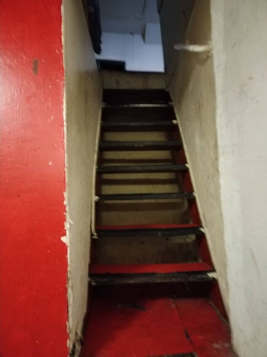 Shop To Let In Central Edinburgh