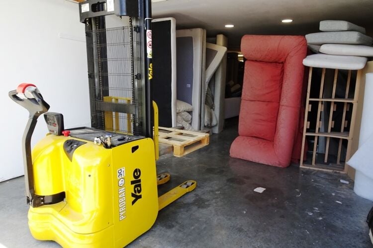 Upholstery/Furniture Restoration Specialist -Lancs