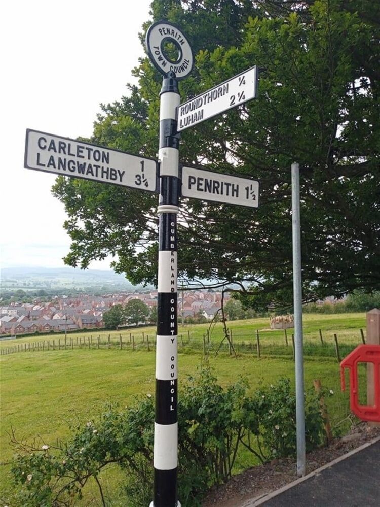 SPECIALIST RESTORATION AND MAINTENANCE OF HISTORIC / TRADITIONAL ROAD SIGNAGE
