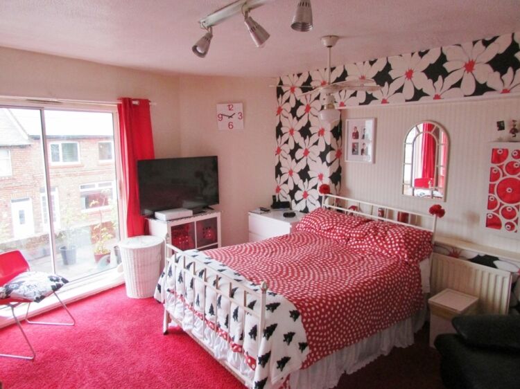Popular Bakery With Substantial Owners Accommodation Photo 8