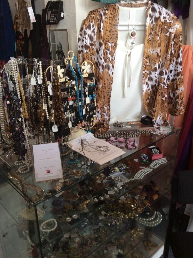 Exclusive Designer Ladies Clothing Business