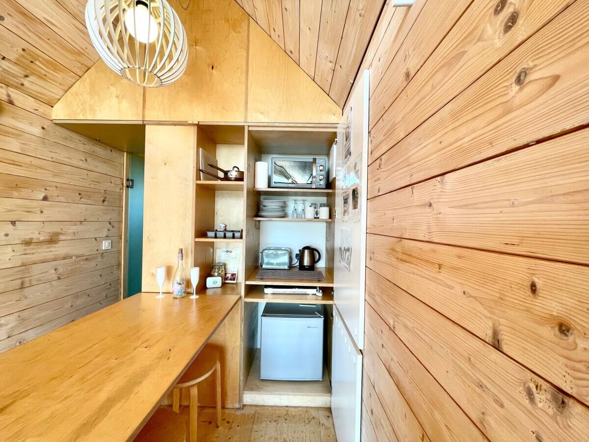 Glamping business for sale or long-term lease - self contained - well established - SE area