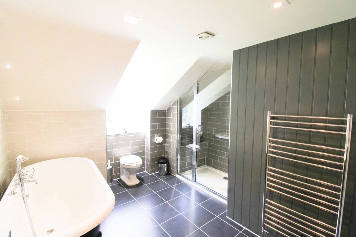 Luxury 5 Star Self Catreing & Lifestyle Opportunity Business Photo 8