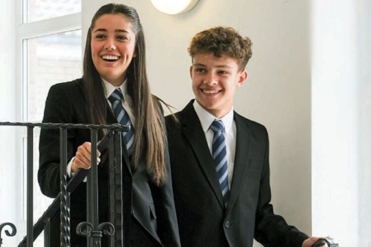 School Uniform & Sportswear Wholesale & Retail Photo 8