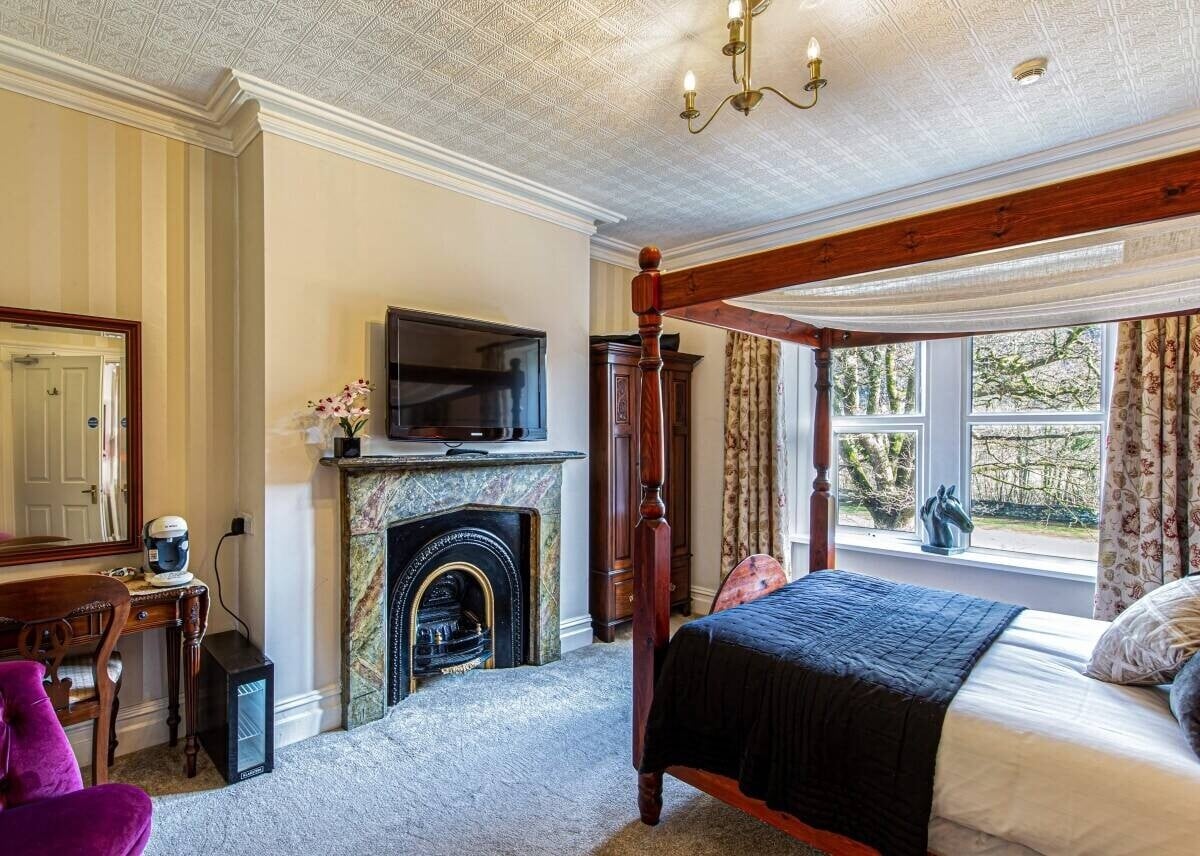 Enchanted  Guest House in Snowdonia for sale