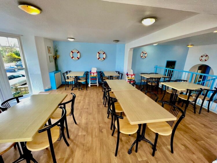 Freehold Fish & Chip Takeaway & Restaurant Located In Newquay Cornwall Photo 8