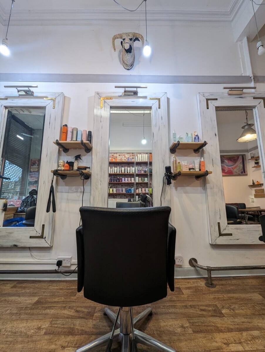 Hair salon for sale, London road in Edinburgh Photo 8
