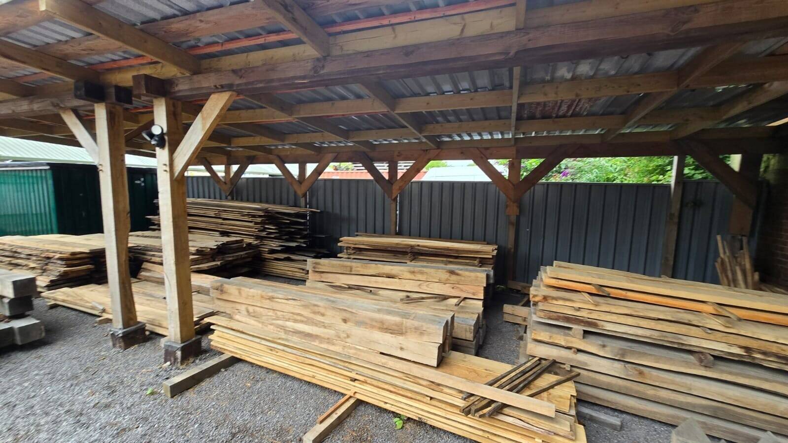 Oak Framed Structures and Construction Company in Swindon Photo 6