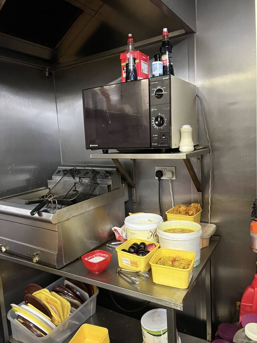 Nottingham 3 in 1 Takeaway for Sale Photo 9