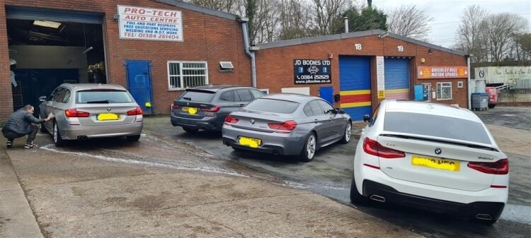 VEHICLE REPAIR SERVICES Photo 8