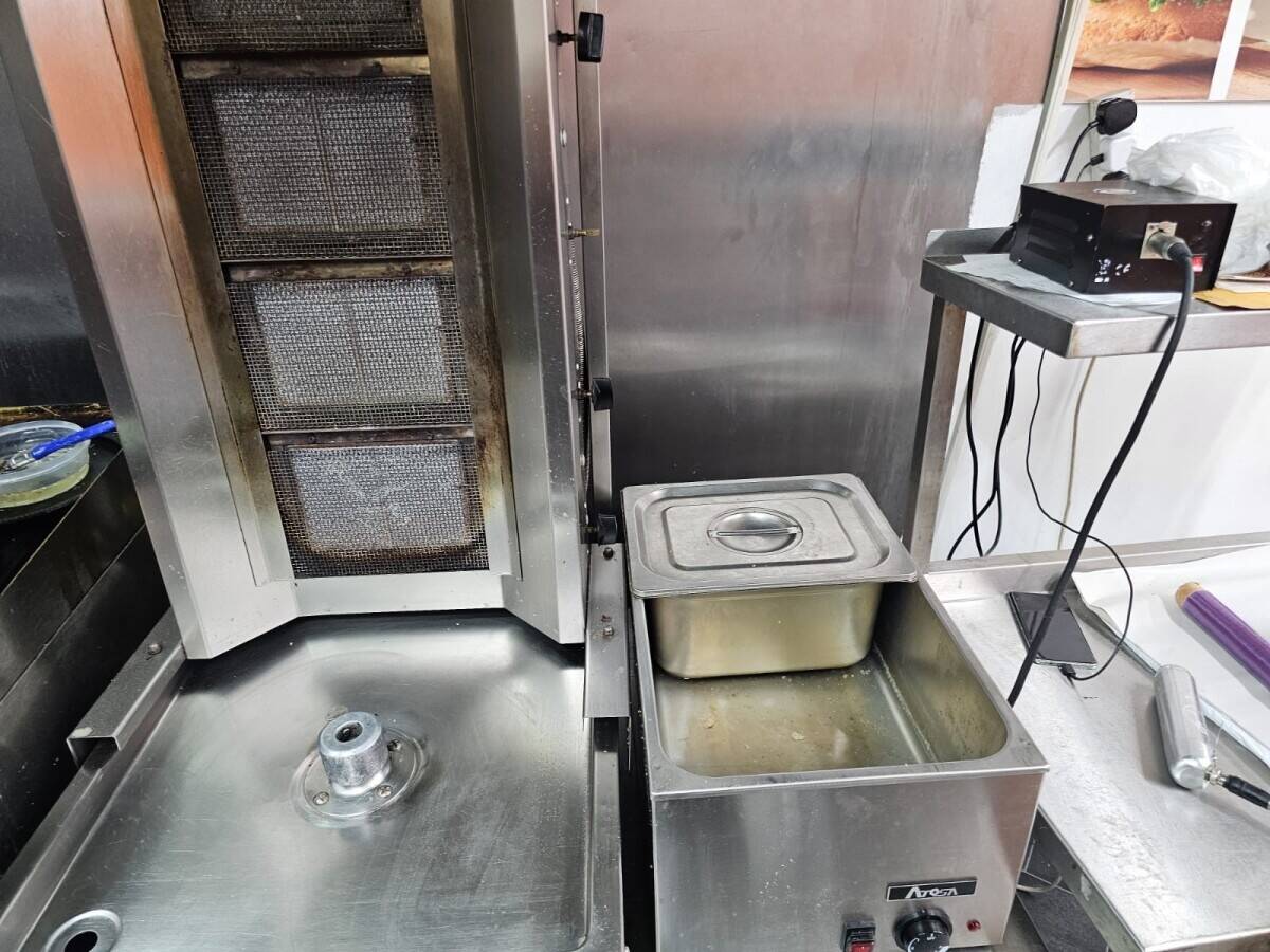 Kebab & Pizza shop for sale Photo 5