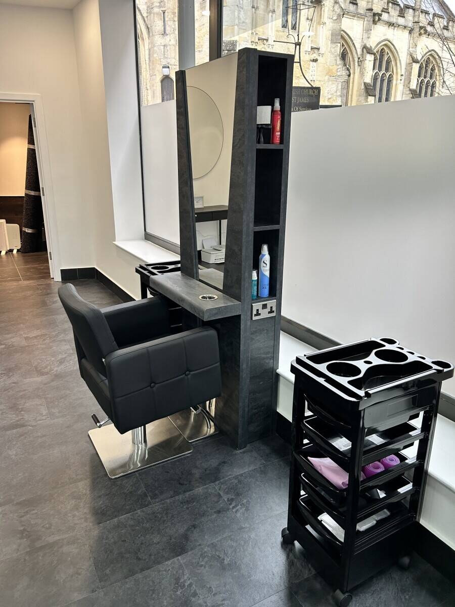 Hair salon newly fitted 100 square ft in Wiltshire 