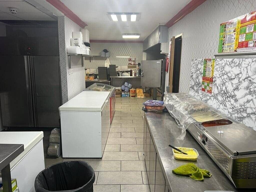 Established Pizza & Takeaway shop for sale in Margate