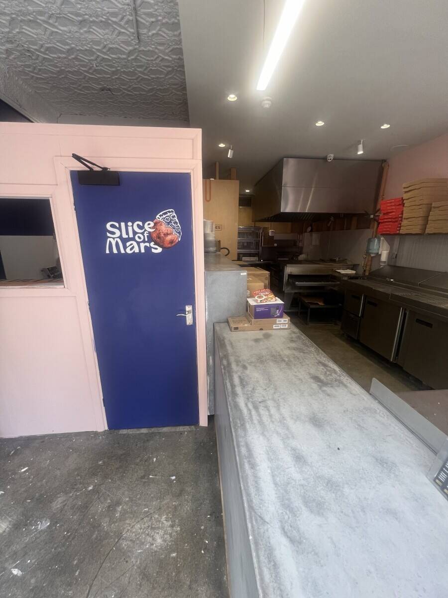 Pizza shop for sale in Canning Town