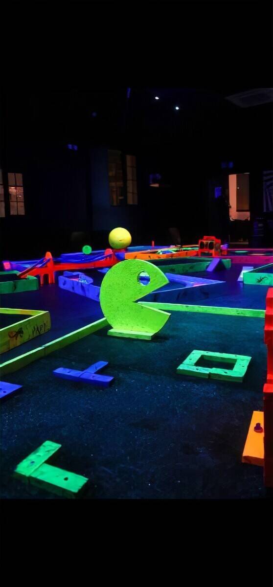 Mobile Uv Crazy golf Photo 8