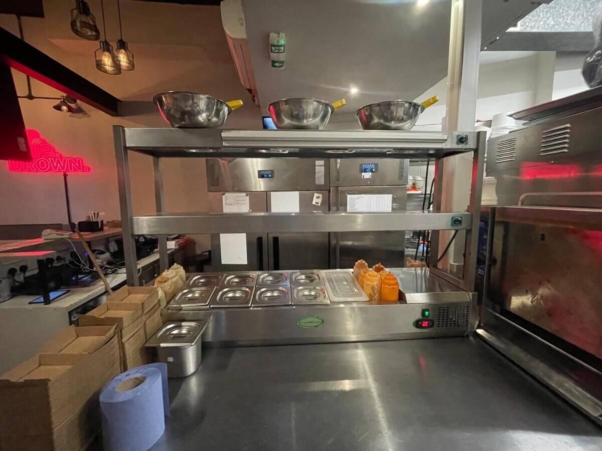 Gourmet wing and burger shop - Shoreditch Central London