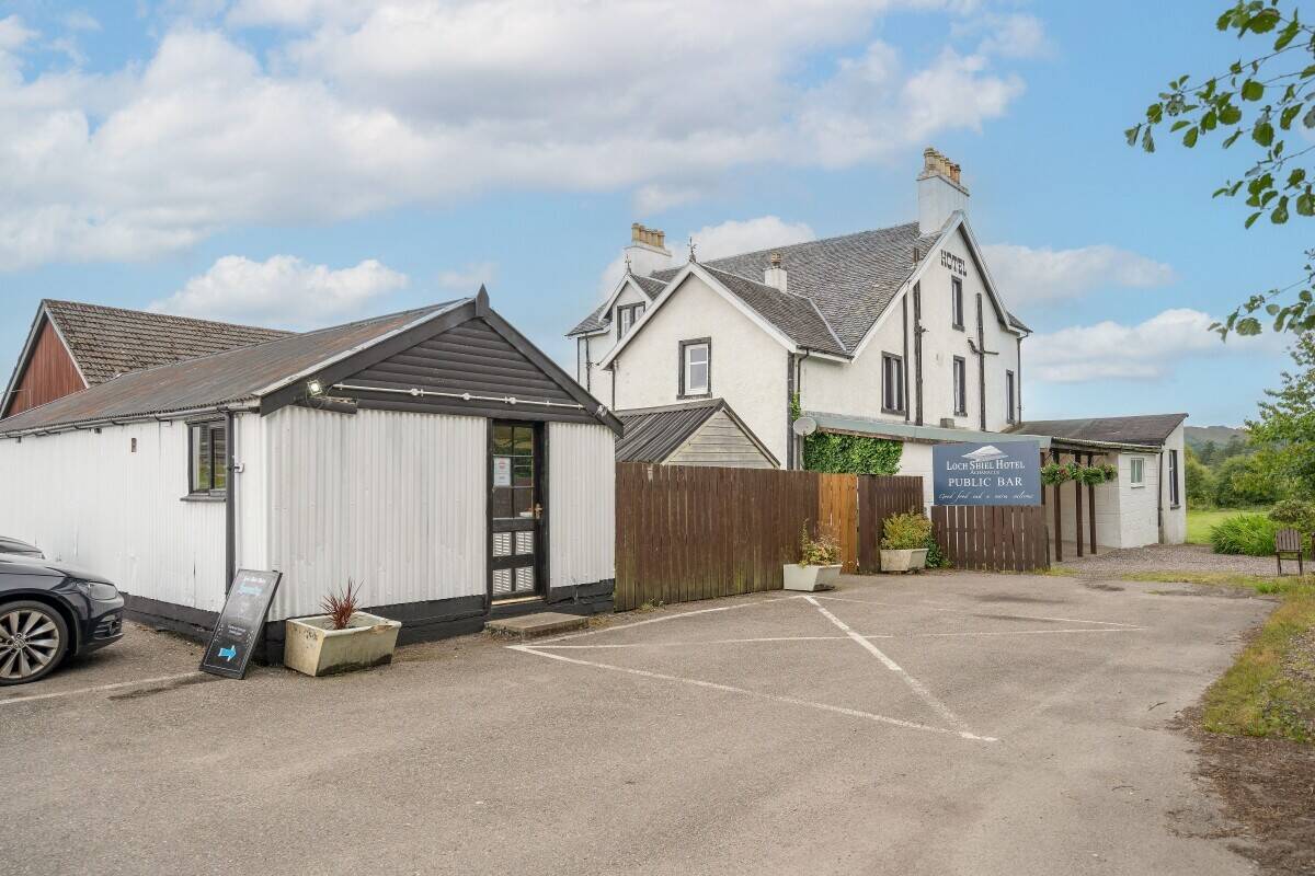 Impressive 8 Bedroom Country House Hotel on the Banks of Loch Shiel
