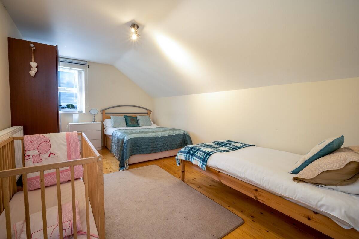 Large holiday let, Ballycastle