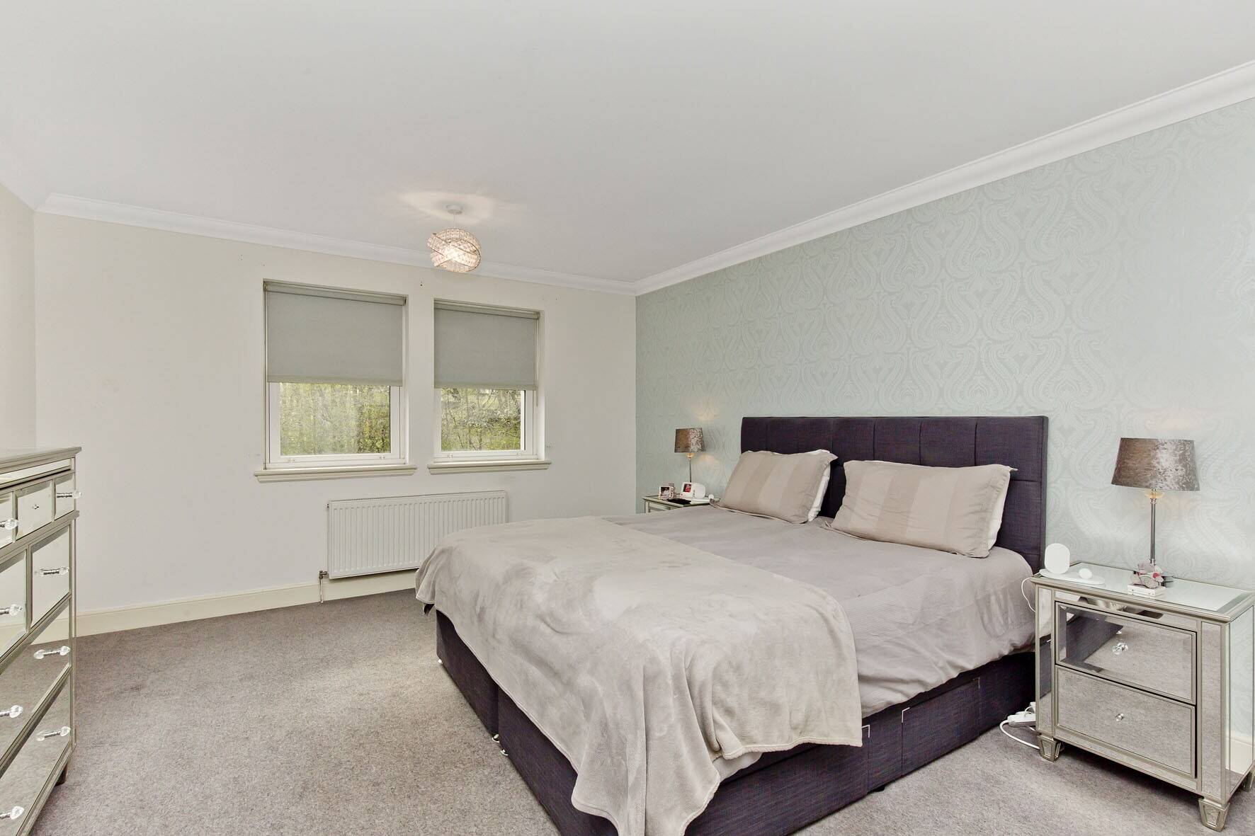 An outstanding luxury self-catering business with sumptuous owners/managers accommodation (ref 1691)