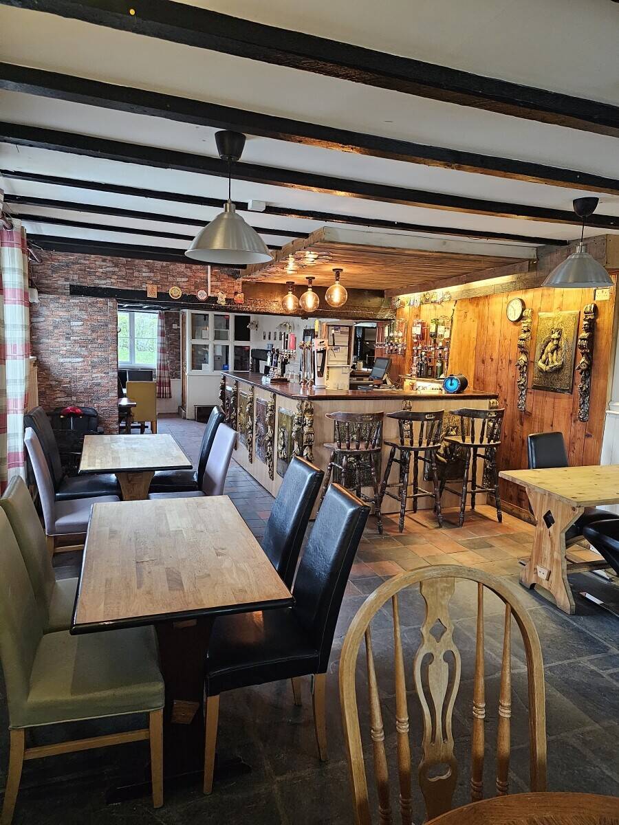 Bar restaurant bed and breakfast for sale in rhayader 
