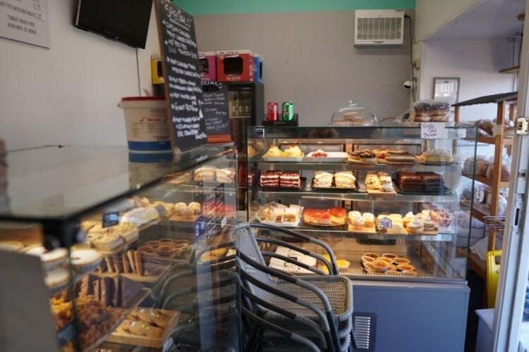 Established Bakery - Droylsden