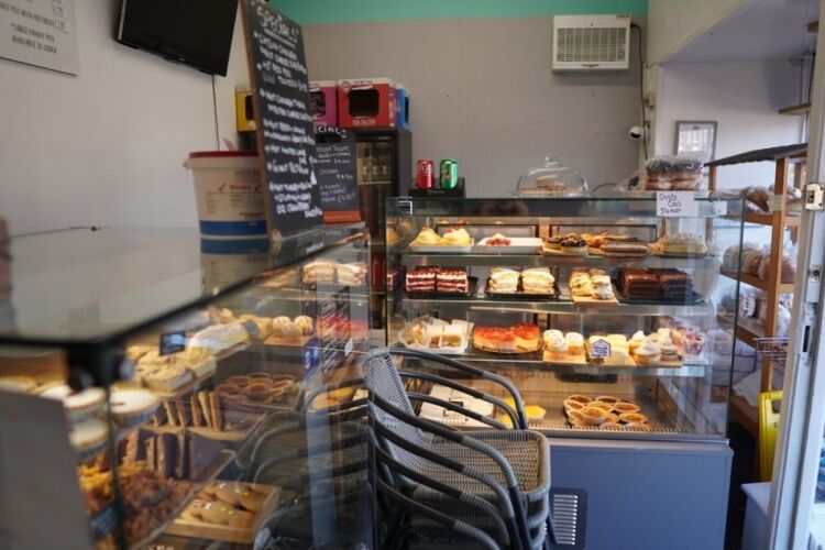 Established Bakery - Droylsden