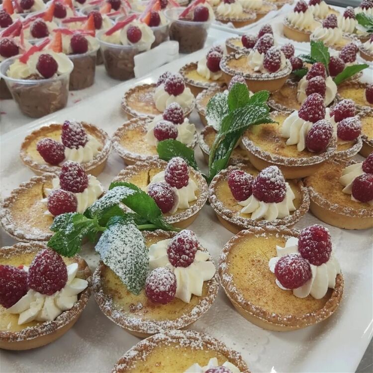 RENOWNED CATERING COMPANY