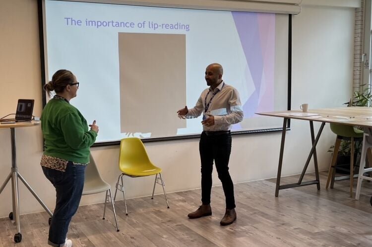 British Sign Language Course Provider - Hampshire Photo 8