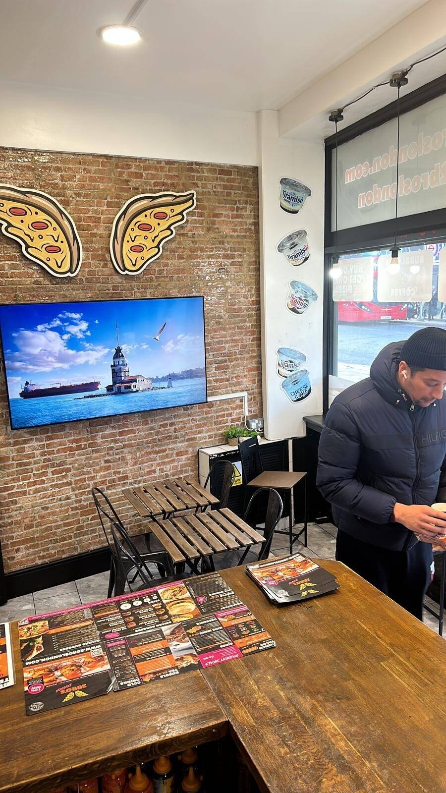 Fast food takeaway Photo 9
