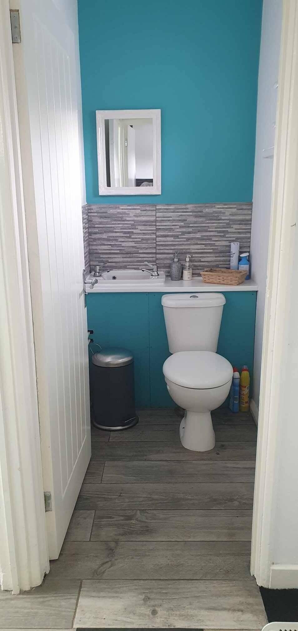 Freehold Salon and 2 bed flat for sale in Solihull Photo 9