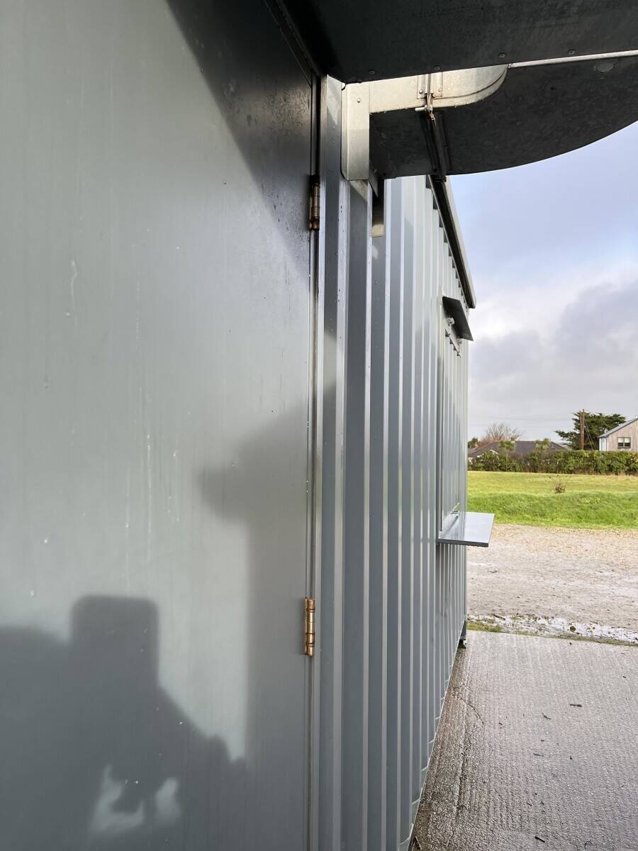 Takeaway for sale commercial shipping container kitchen