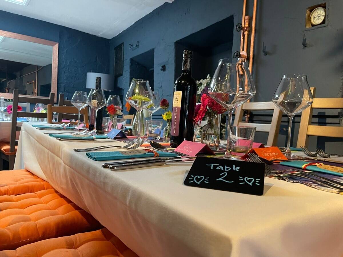 A Neatly Presented Restaurant Opportunity close to Edinburgh in affluent Borders town (ref 1720)