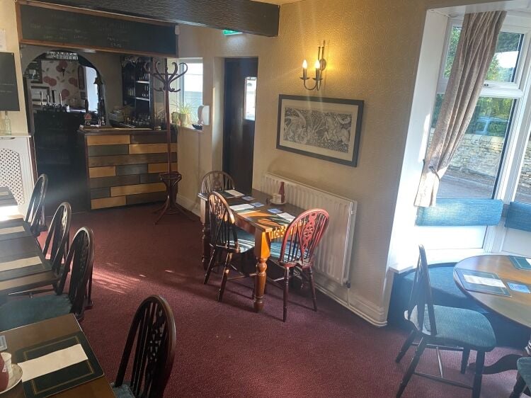 CHARMING DERBYSHIRE PUB AND RESTAURANT Photo 8