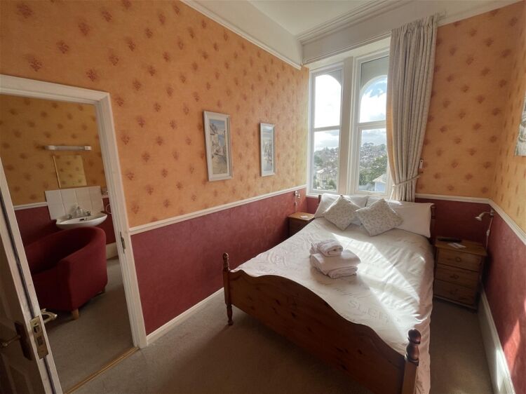 Timeless & Elegant Victorian Guest House with Spacious Owners Accommodation For Sale in Torquay